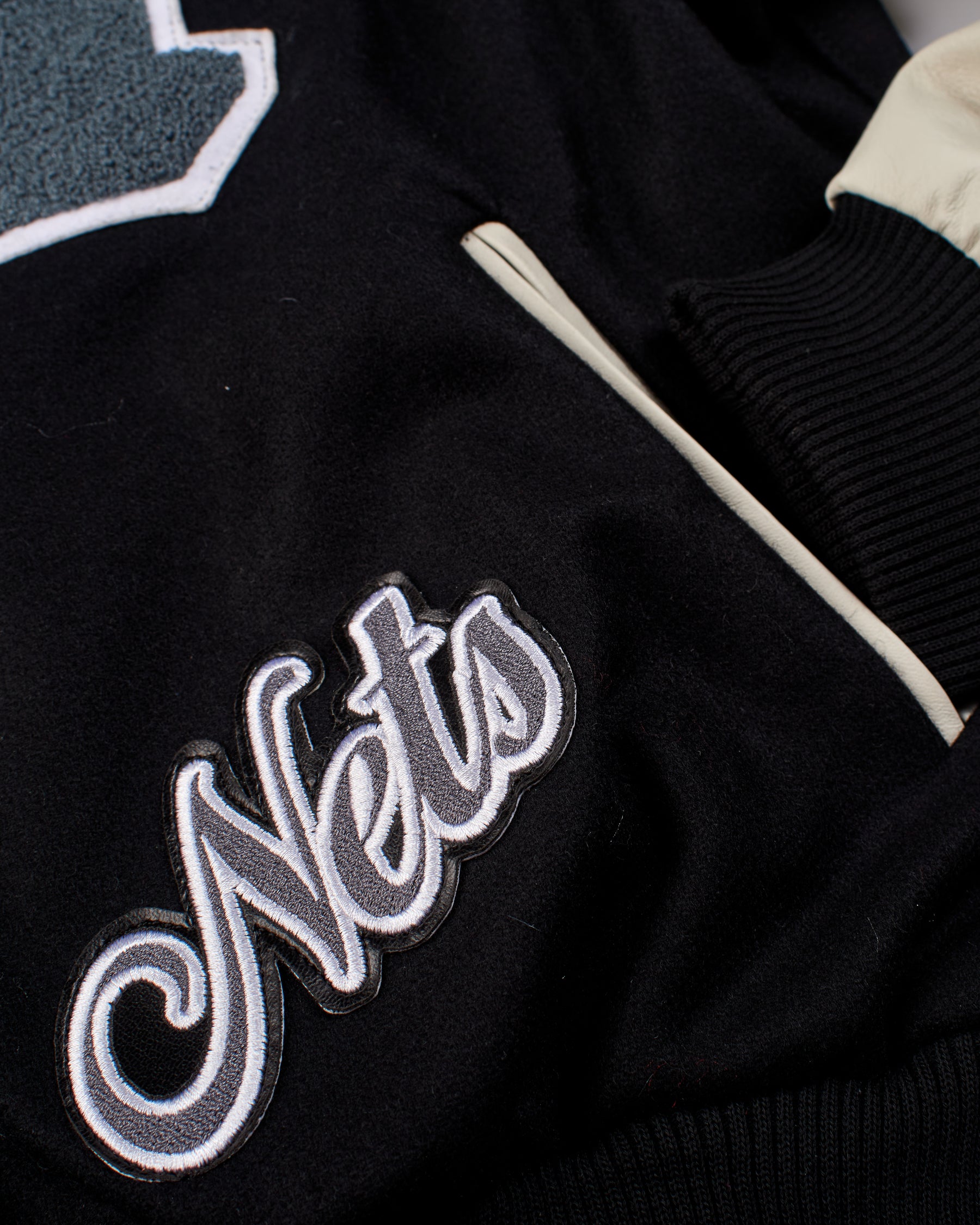 Jeff Hamilton Brooklyn Nets Block Letter Wool Blend Varsity Jacket in Black